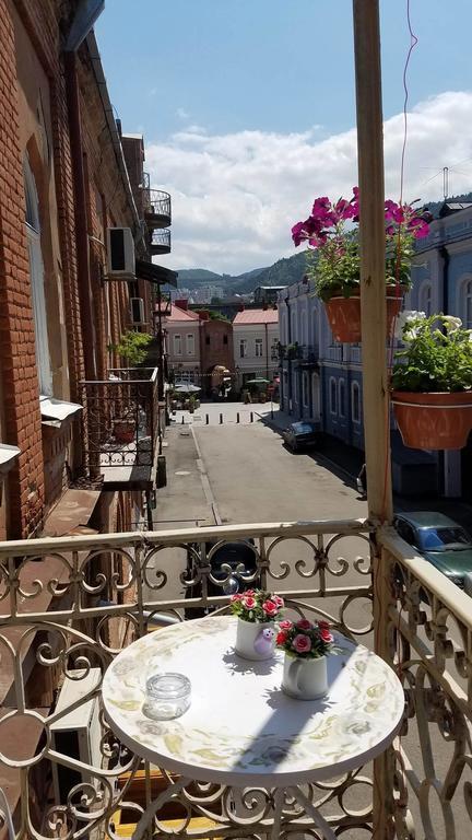 Art House Apartment Tbilisi Luaran gambar