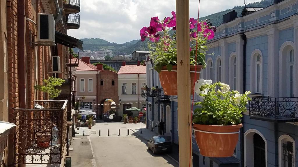 Art House Apartment Tbilisi Luaran gambar